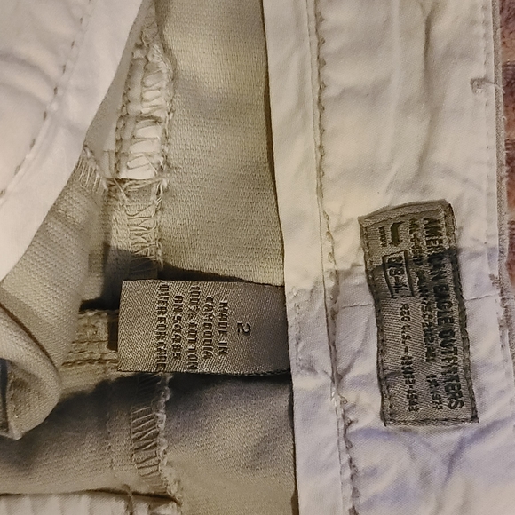 Shorts - Picture 3 of 3